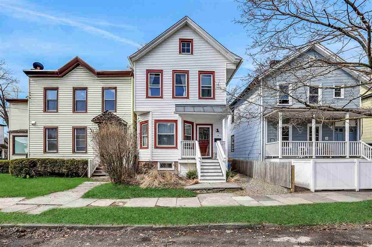 15 Clinton Avenue - Photo 1