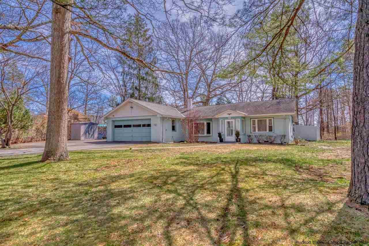 31 Oak Lane - Photo 1