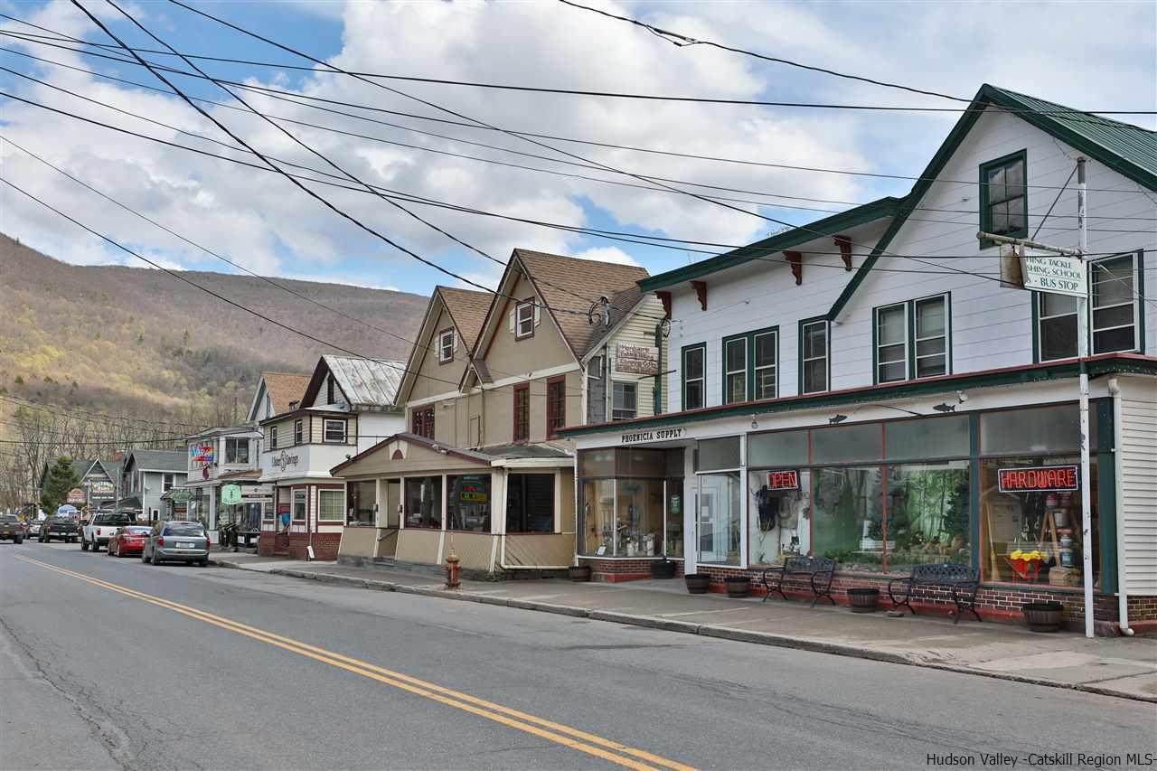 52 Main Street - Photo 1