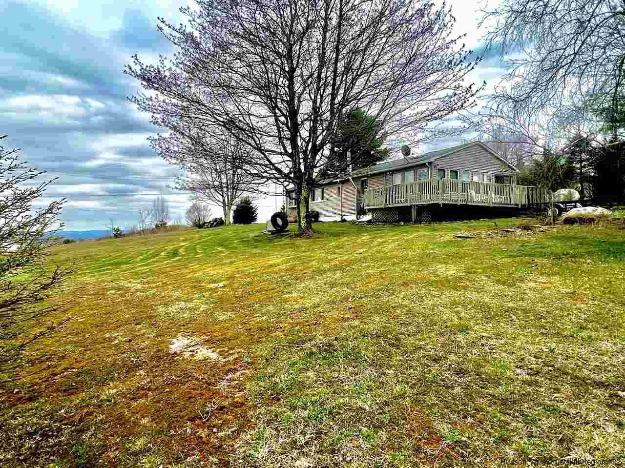 111 Highview Terrace - Photo 1