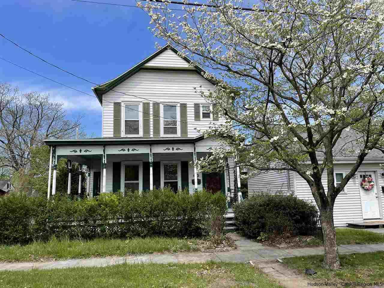 107 Pine Grove Avenue - Photo 1