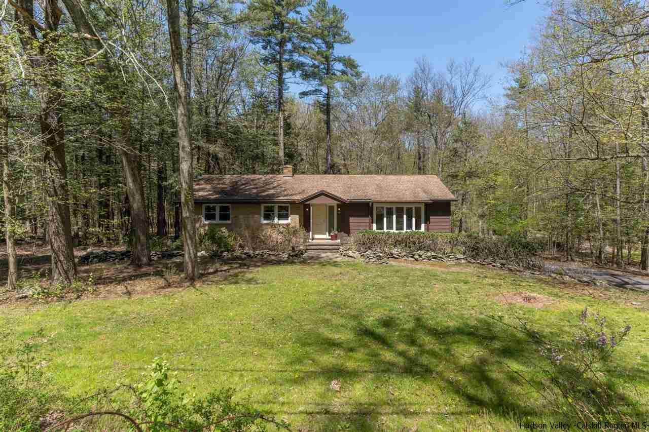 107 Tanglewood Road - Photo 1