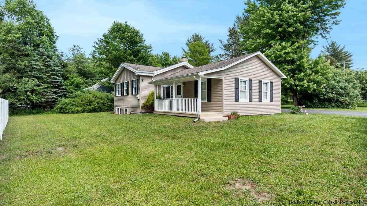 202 Sepasco Beach Drive - Photo 1