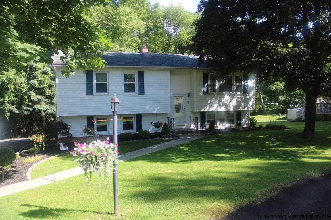 6 Heather Lane - Photo 1