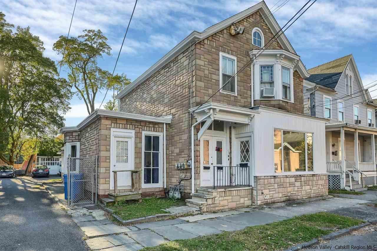 117 Clinton Avenue - Photo 1