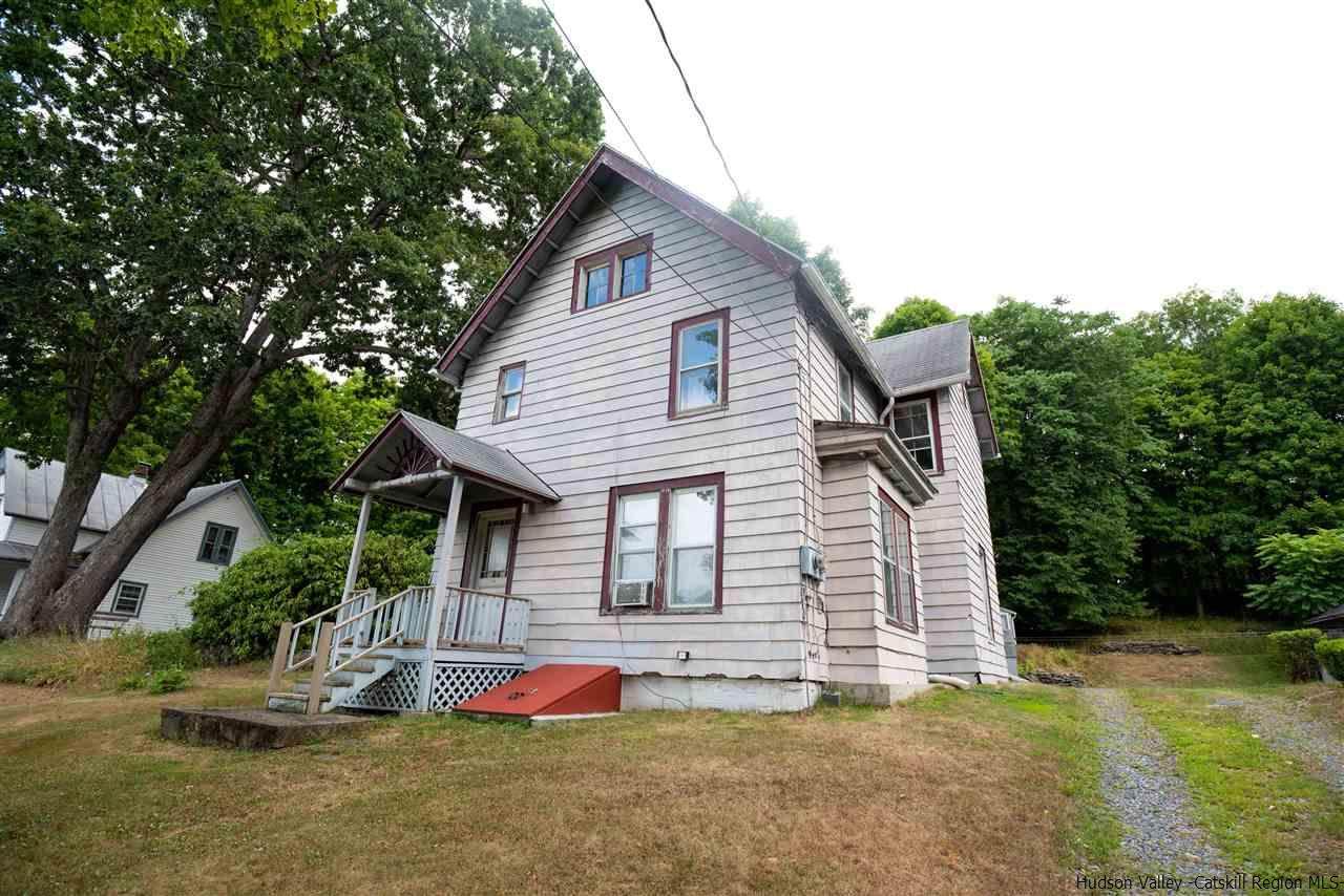 7 White Street - Photo 1
