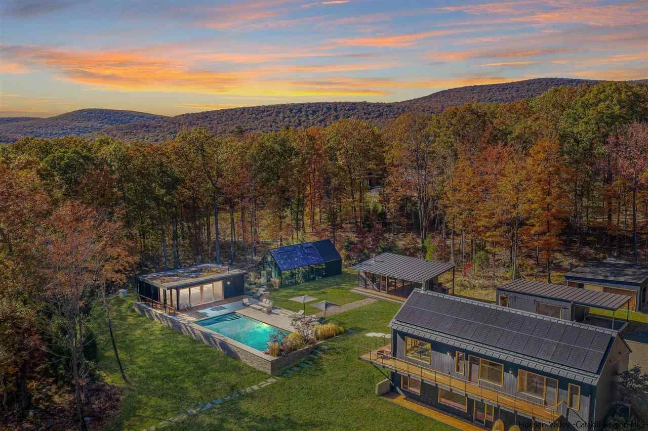 7 Tamarack Lane - Photo 1