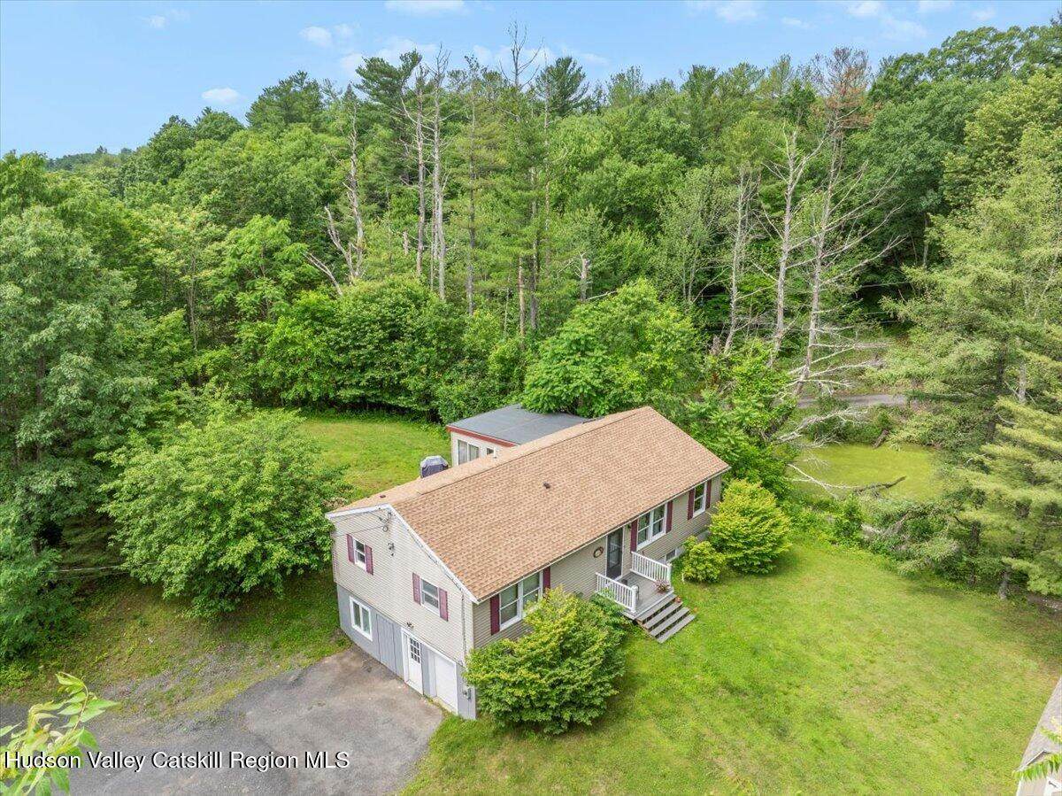 61 Travis Blvd - Photo 1
