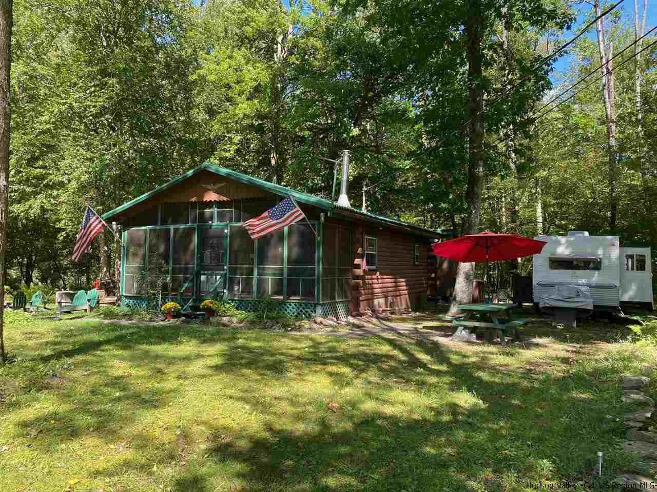 38 Deer Lane - Photo 1
