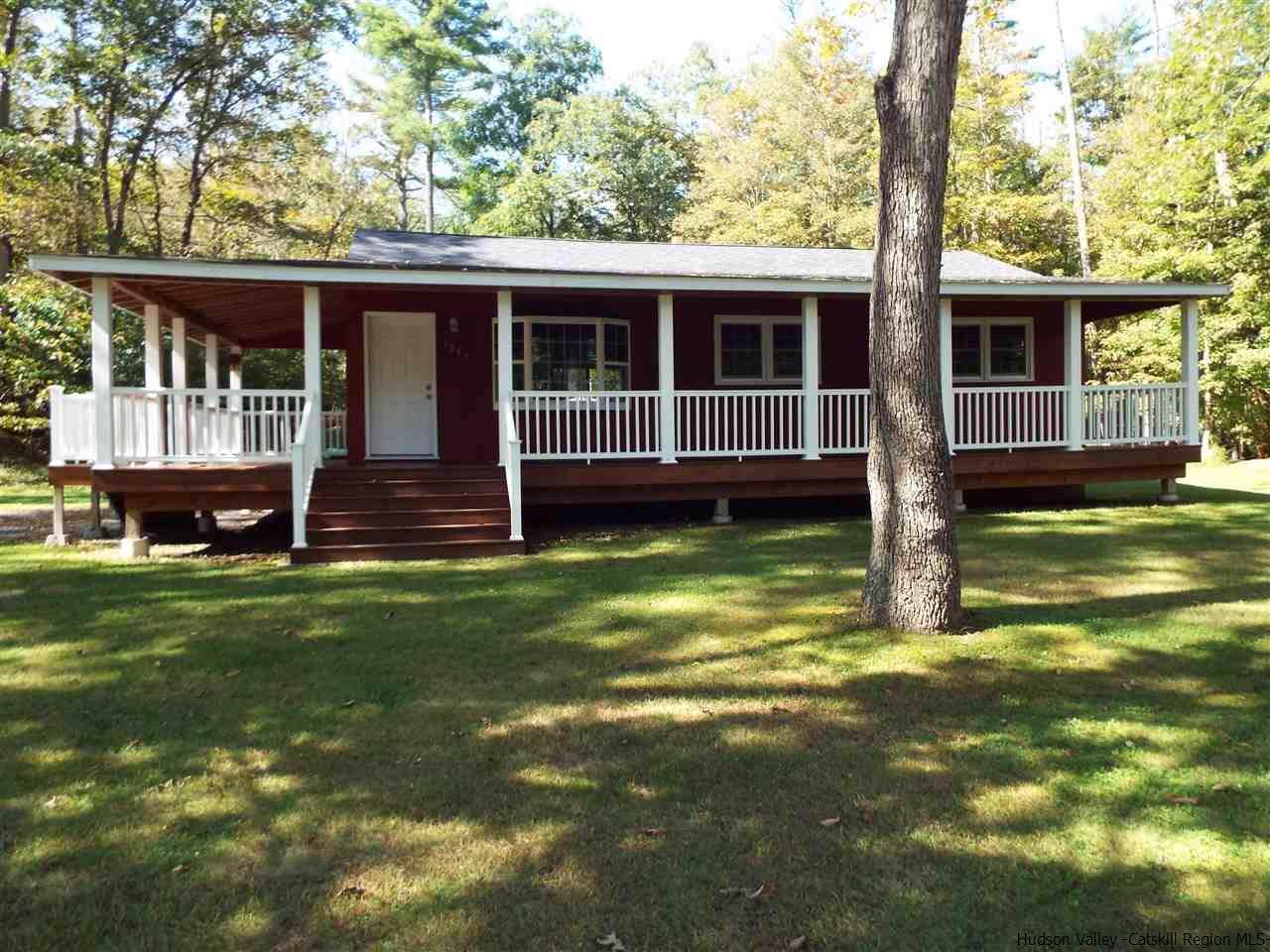 1067 Sawkill Road - Photo 1