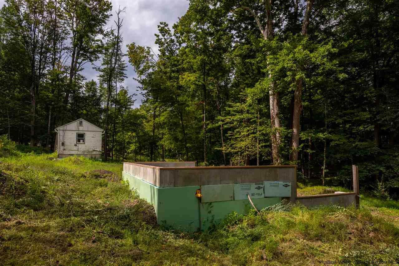 332 Mohonk Road - Photo 1