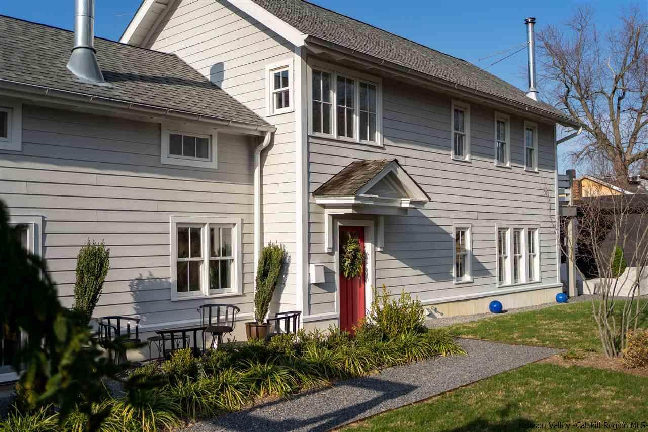 522-526 Washington Street Street - Photo 1