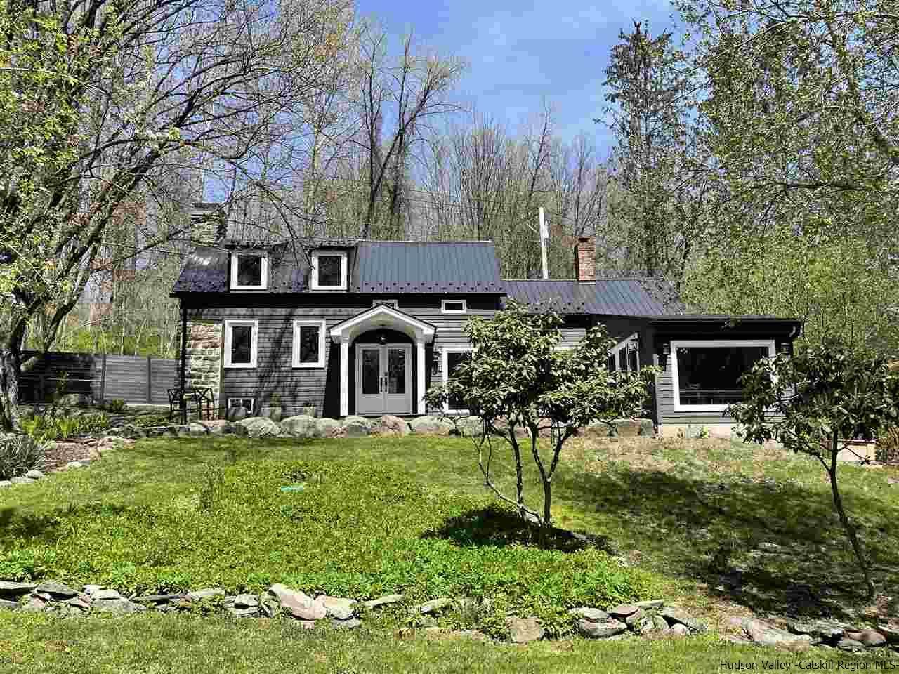 913 Route 213 - Photo 1