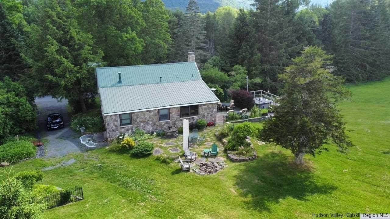 550 Rice Street - Photo 1