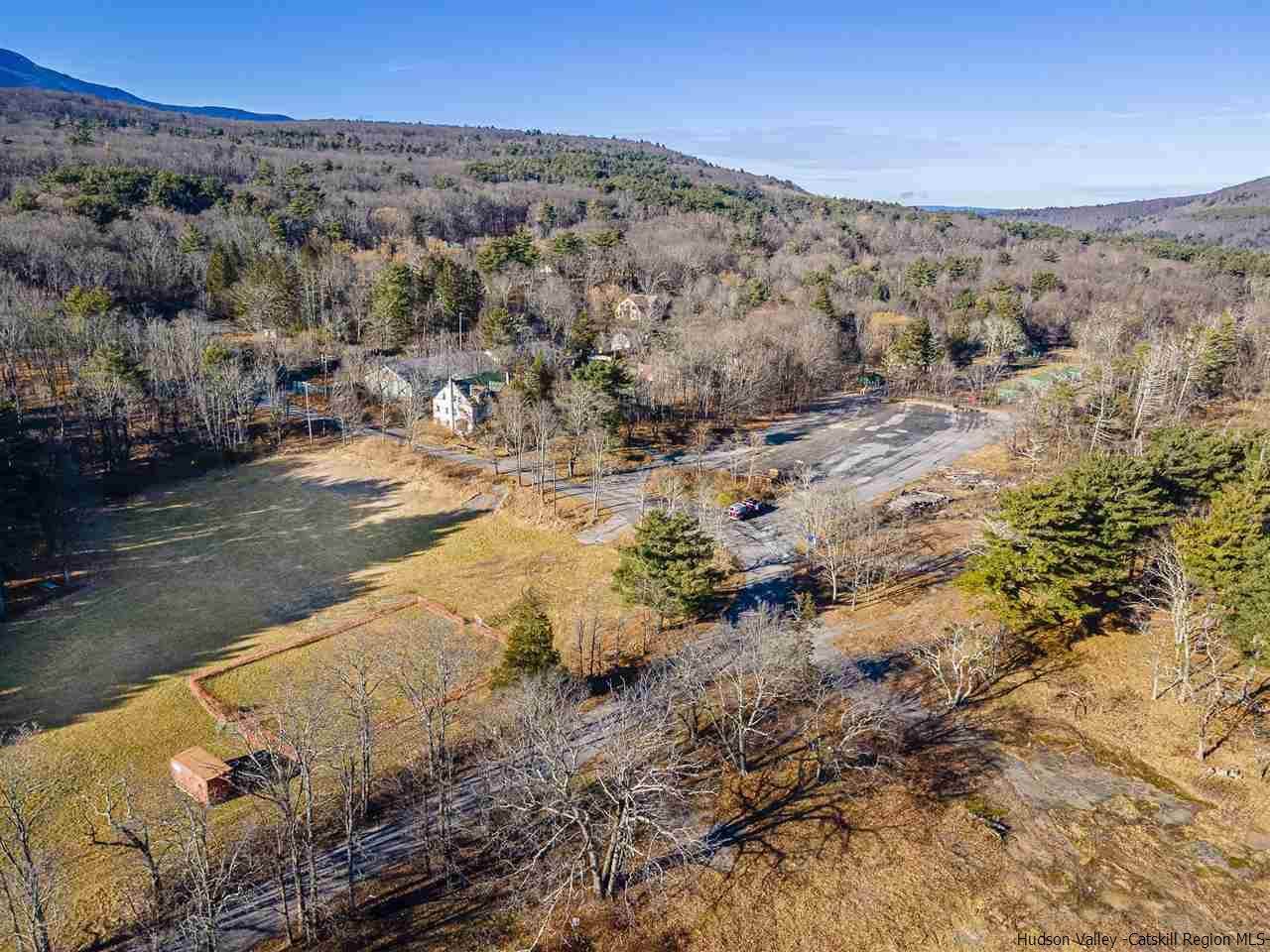 400 Game Farm Road - Photo 1