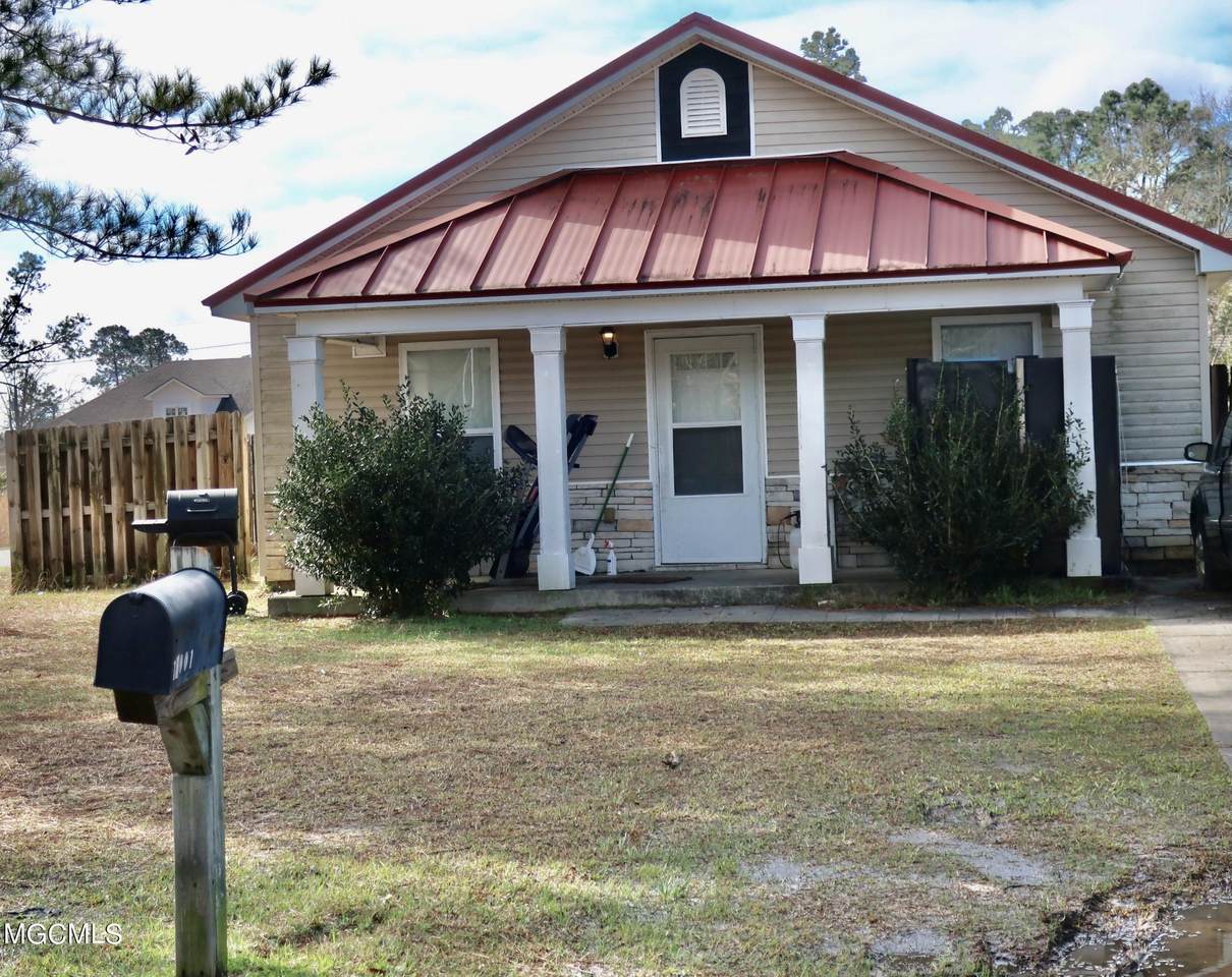 15001 Dillon Street - Photo 1