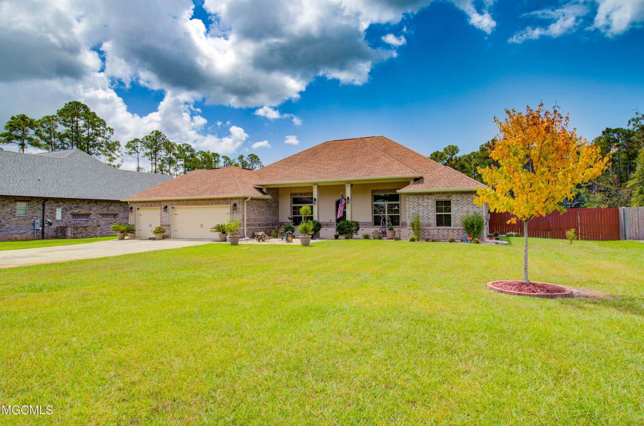 13505 Glendale Road - Photo 1