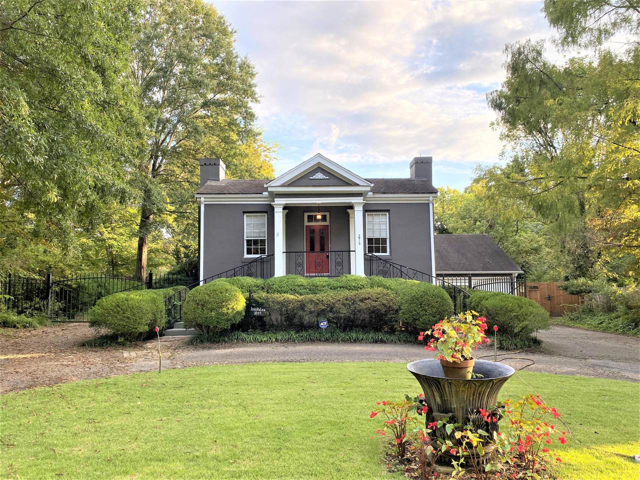 275 Chulahoma Avenue - Photo 1