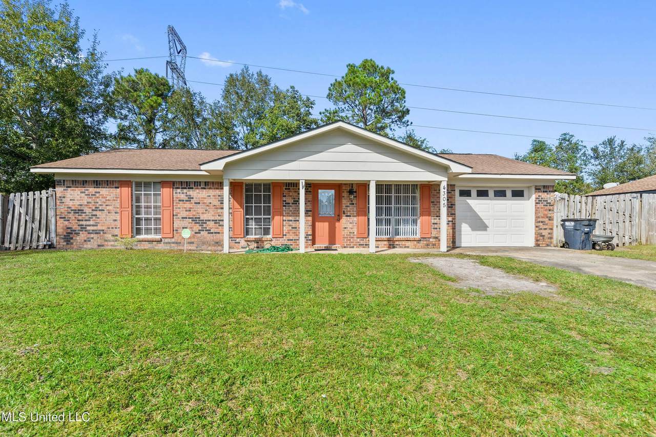 4305 Yosemite Drive - Photo 1