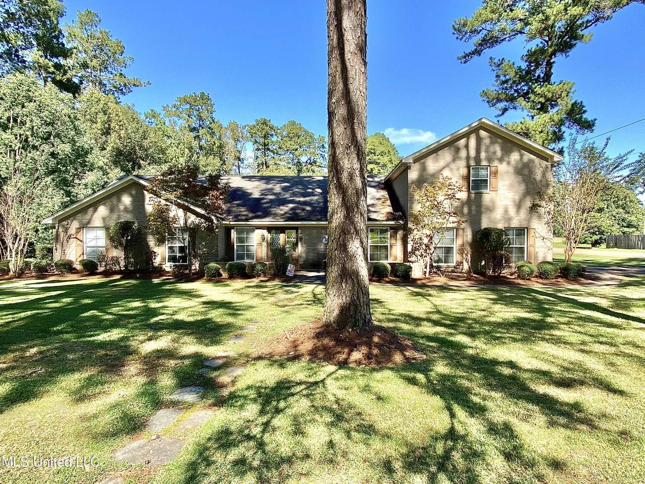 507 Oak St Street - Photo 1