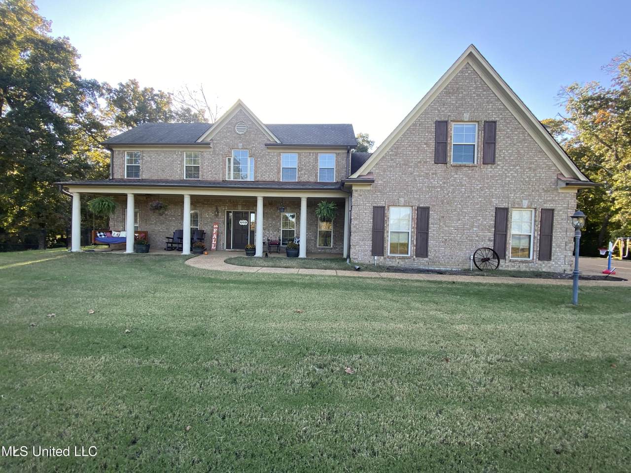 8421 Palestine Road - Photo 1
