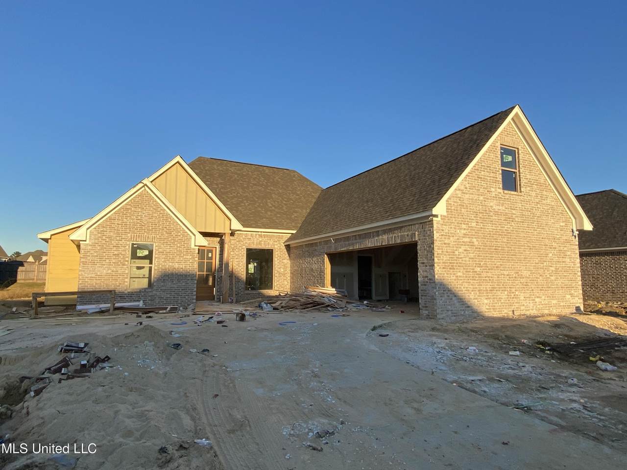 808 White Rock Lane - Photo 1
