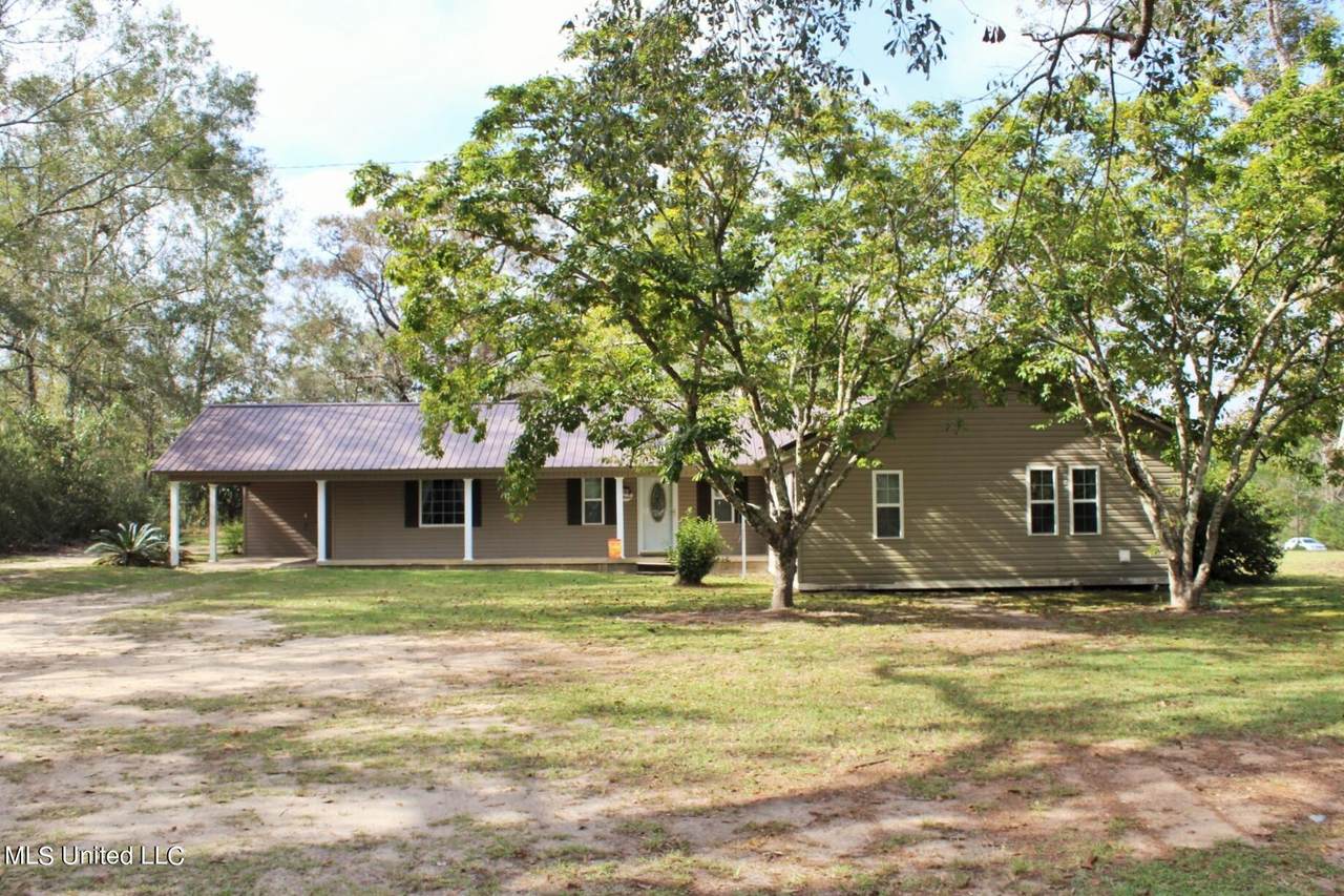 9921 Brushy Creek Road - Photo 1