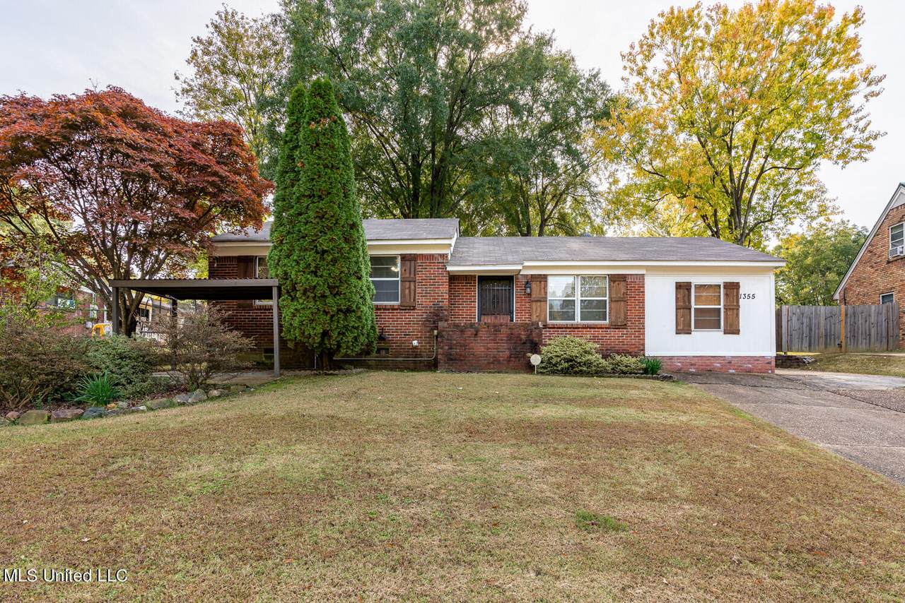 1355 Bennington Drive - Photo 1