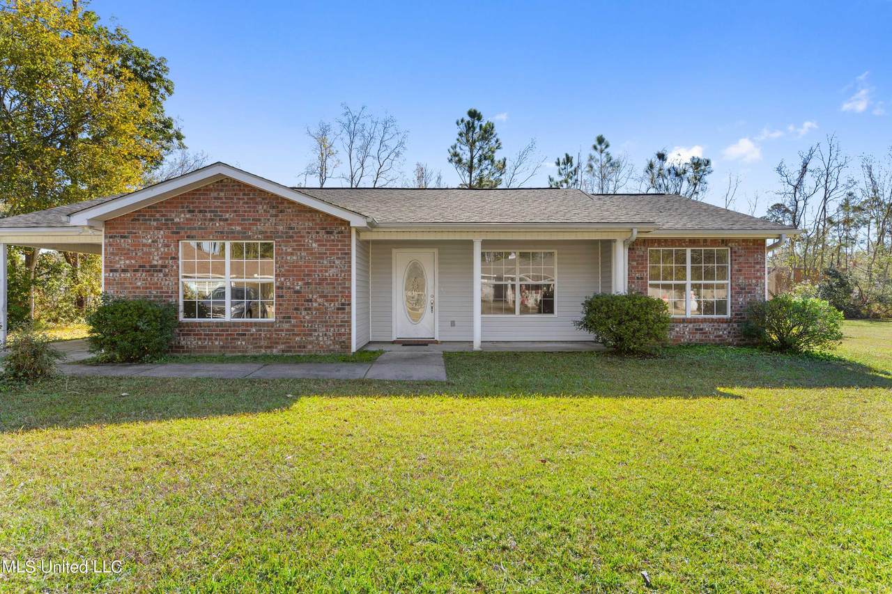 217 Mackerel Street - Photo 1
