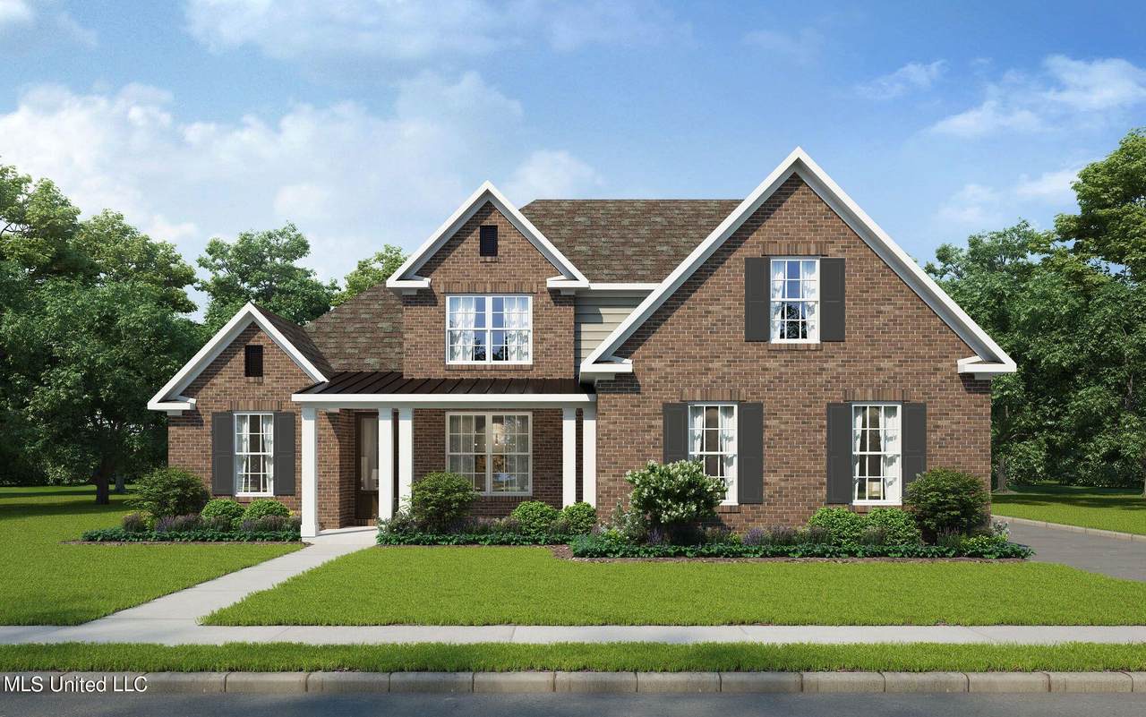 138 Crossroads Boulevard - Photo 1