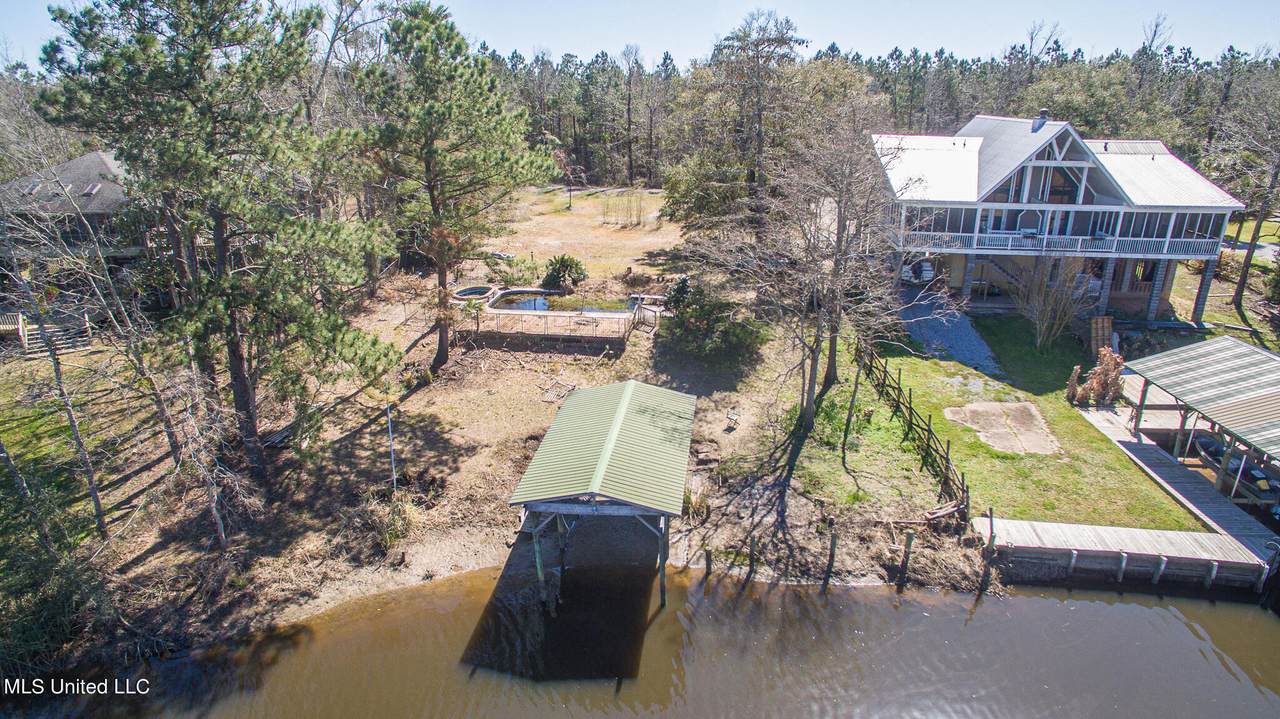 24238 Arcadia Farm Road - Photo 1