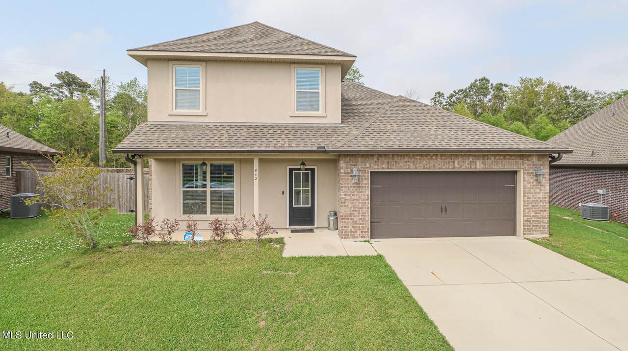 842 Reunion Place Circle - Photo 1