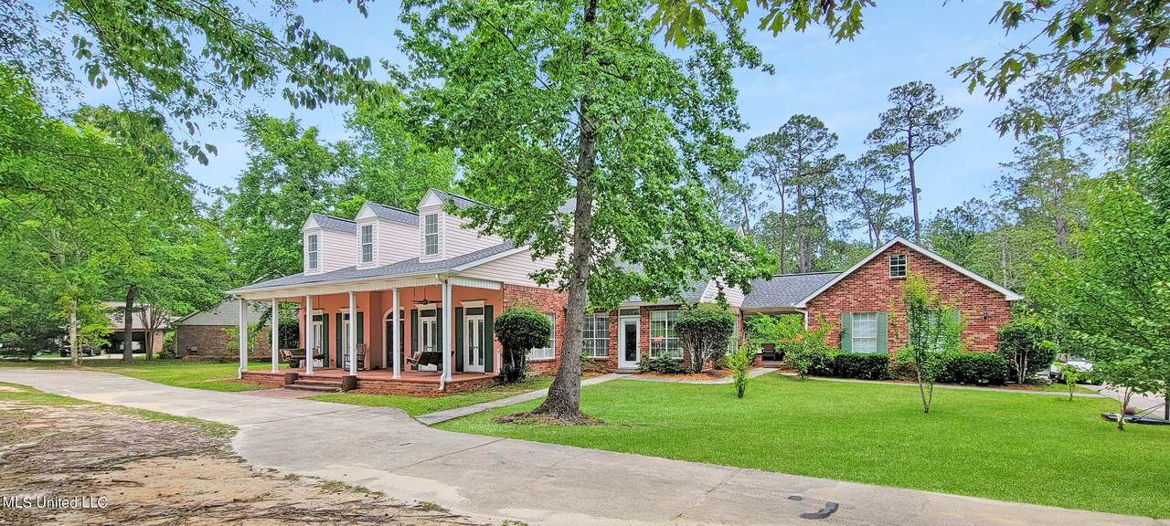 79294 Diamondhead Drive - Photo 1