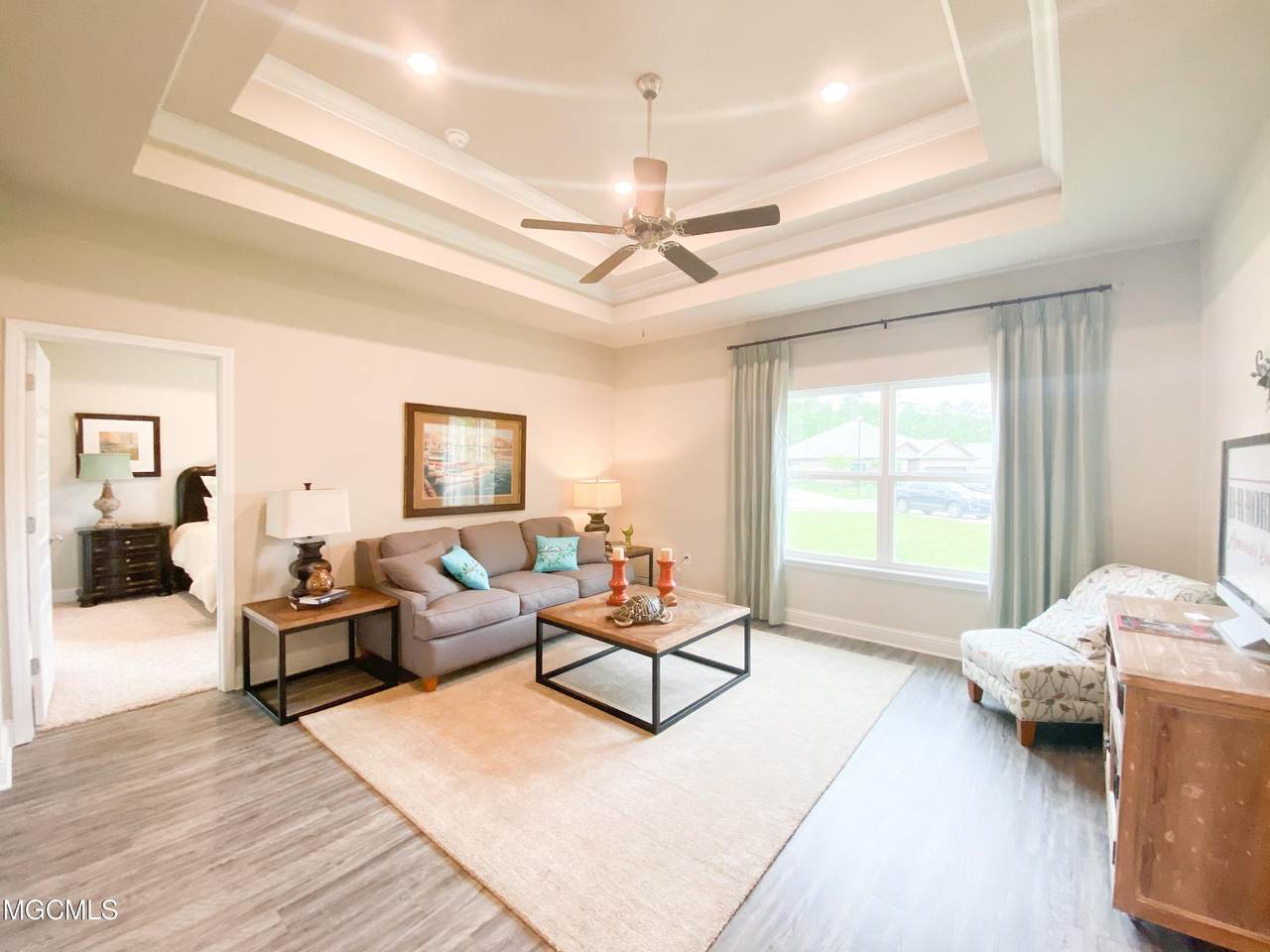 15613 Lantern Cove - Photo 1