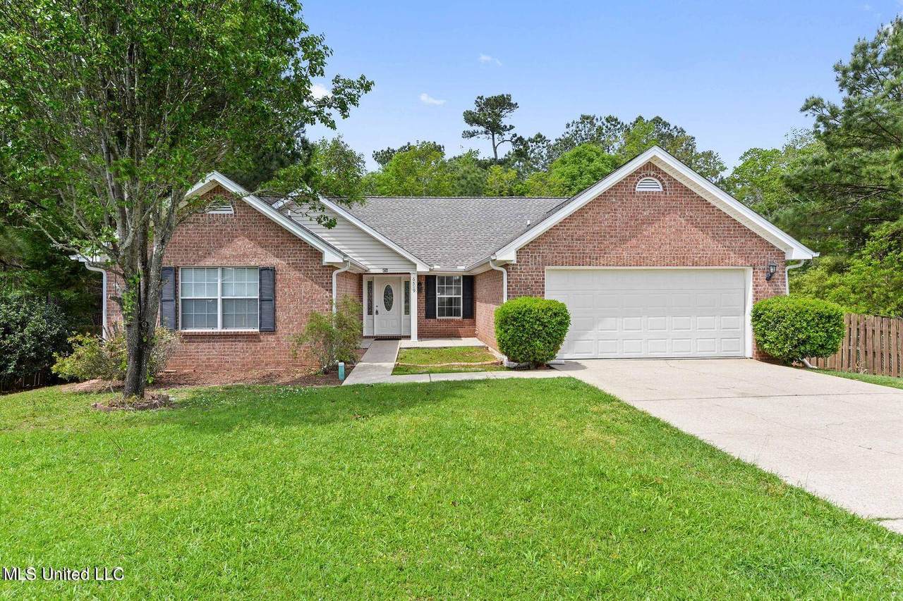 6519 Shoshonee Drive - Photo 1