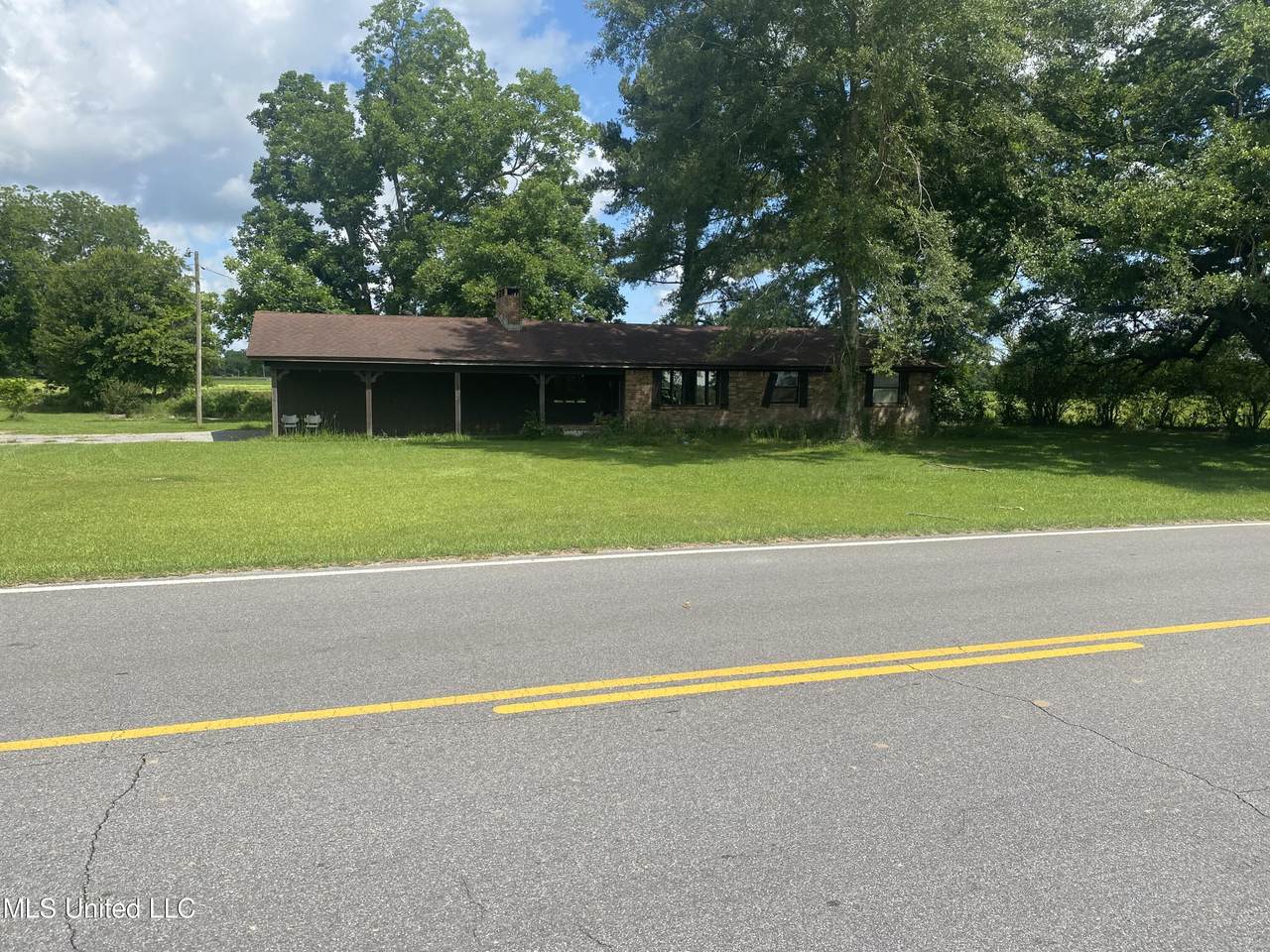 157 Beaver Creek Road - Photo 1