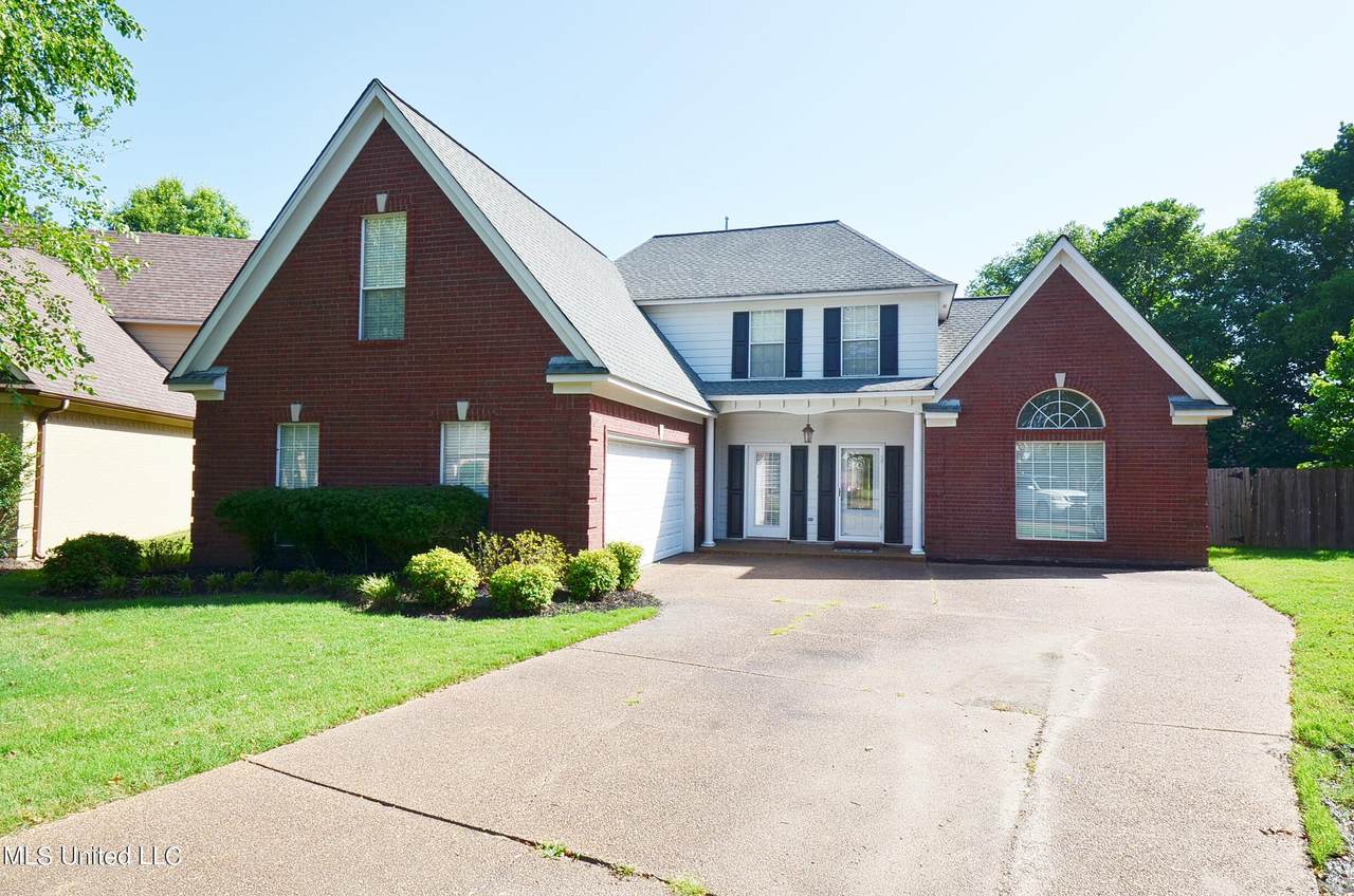 3964 Lake Village Cove - Photo 1