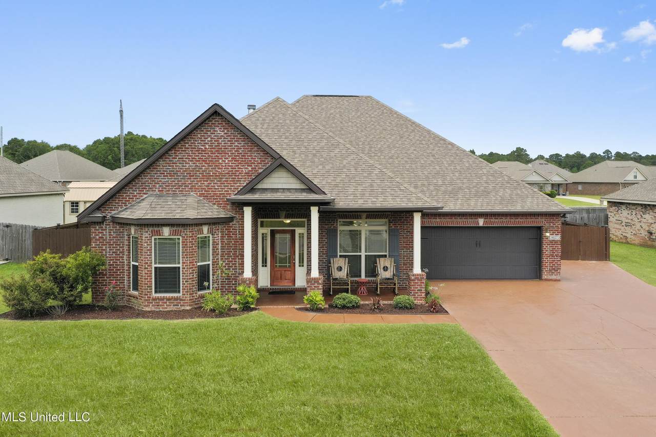 9027 River Birch Drive - Photo 1