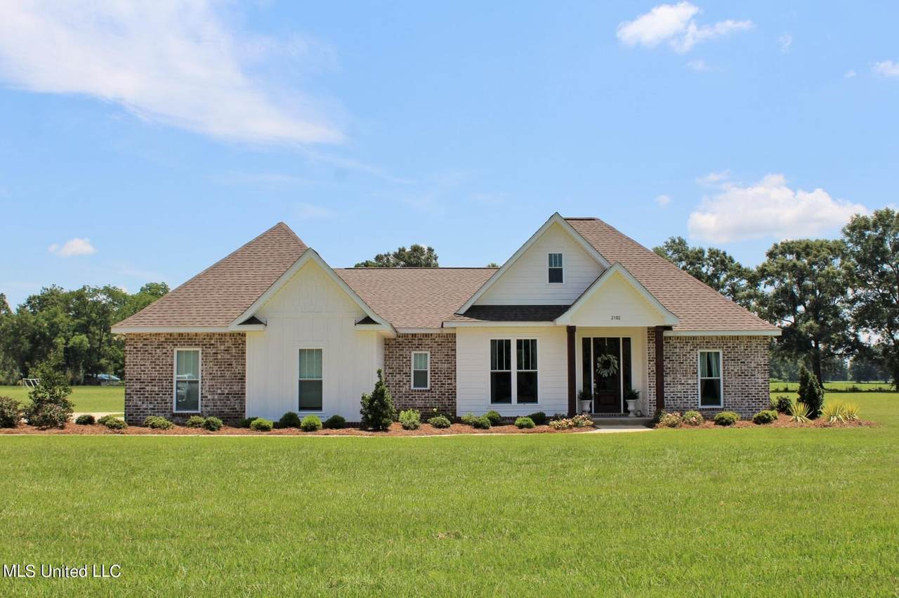 2102 Rocky Creek Road - Photo 1