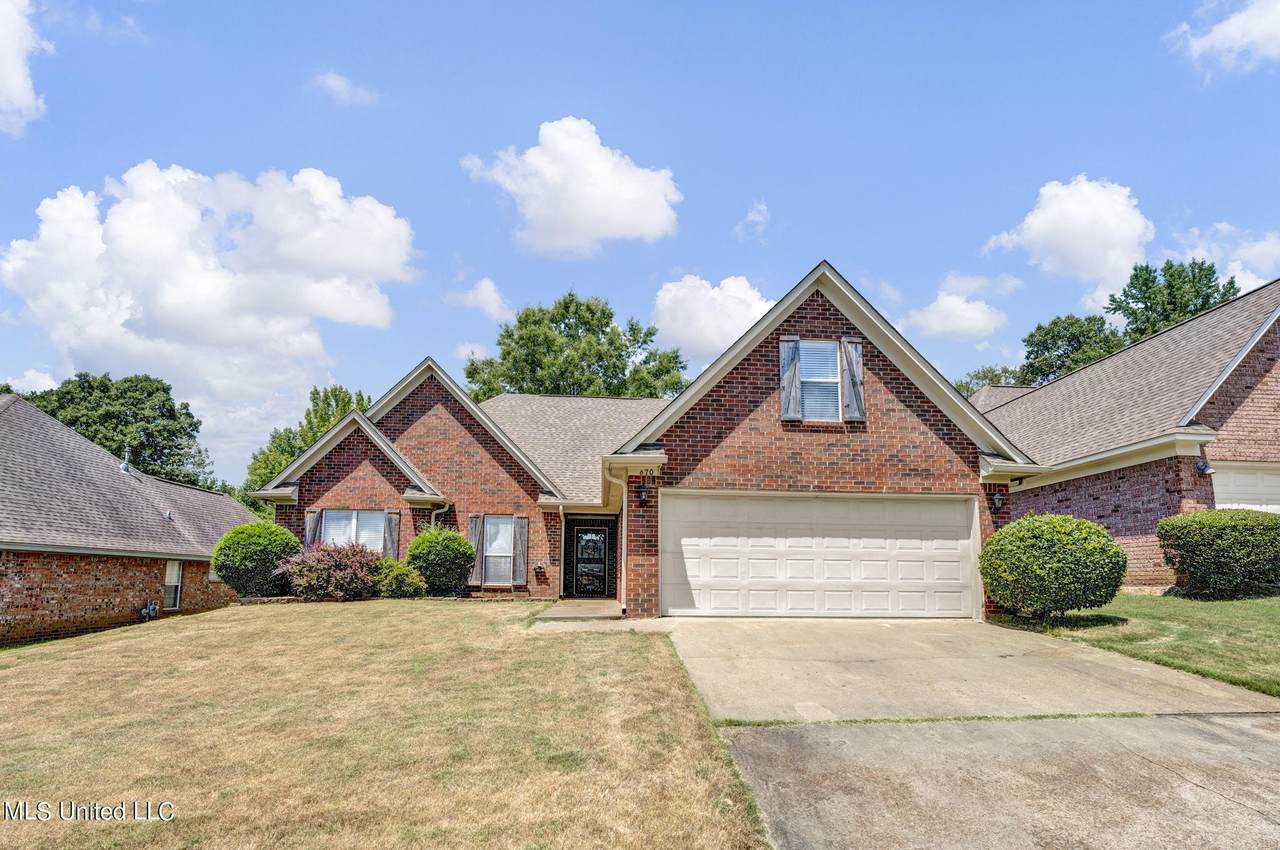 670 Timber Lane - Photo 1