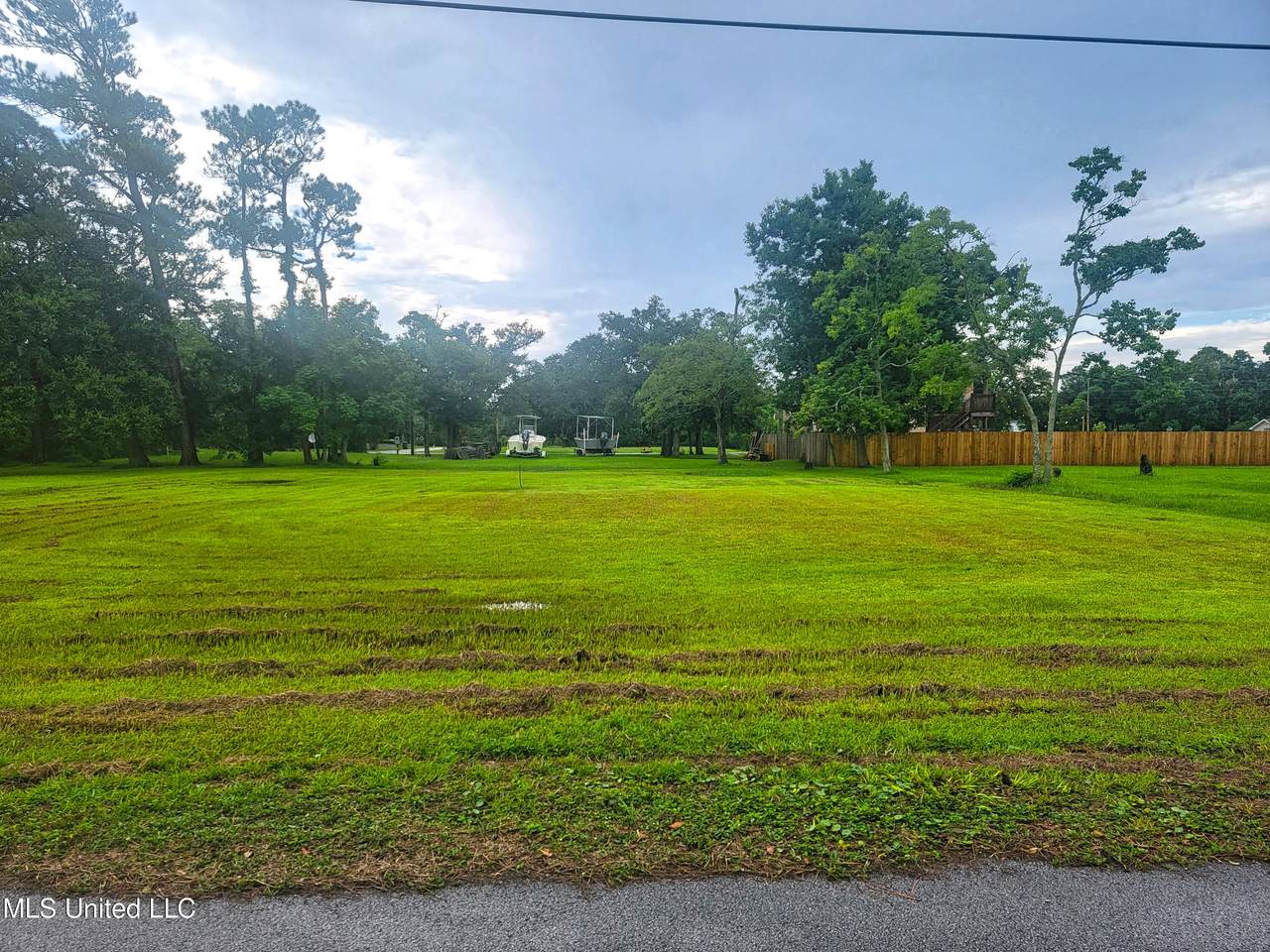 804 12th Street - Photo 1