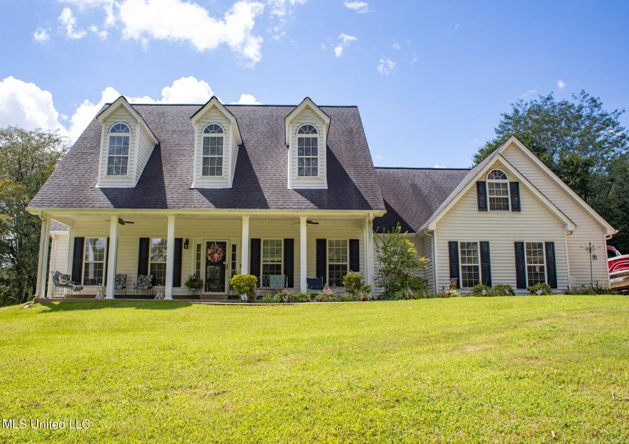 5245 Belmont Road - Photo 1