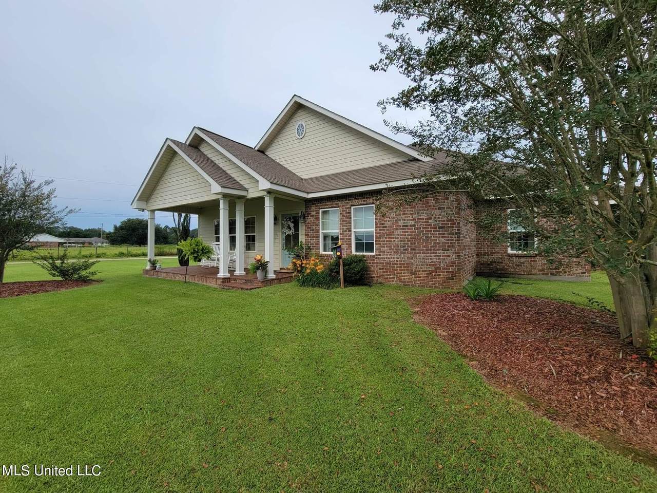 252 Lumpkin Rd Road - Photo 1