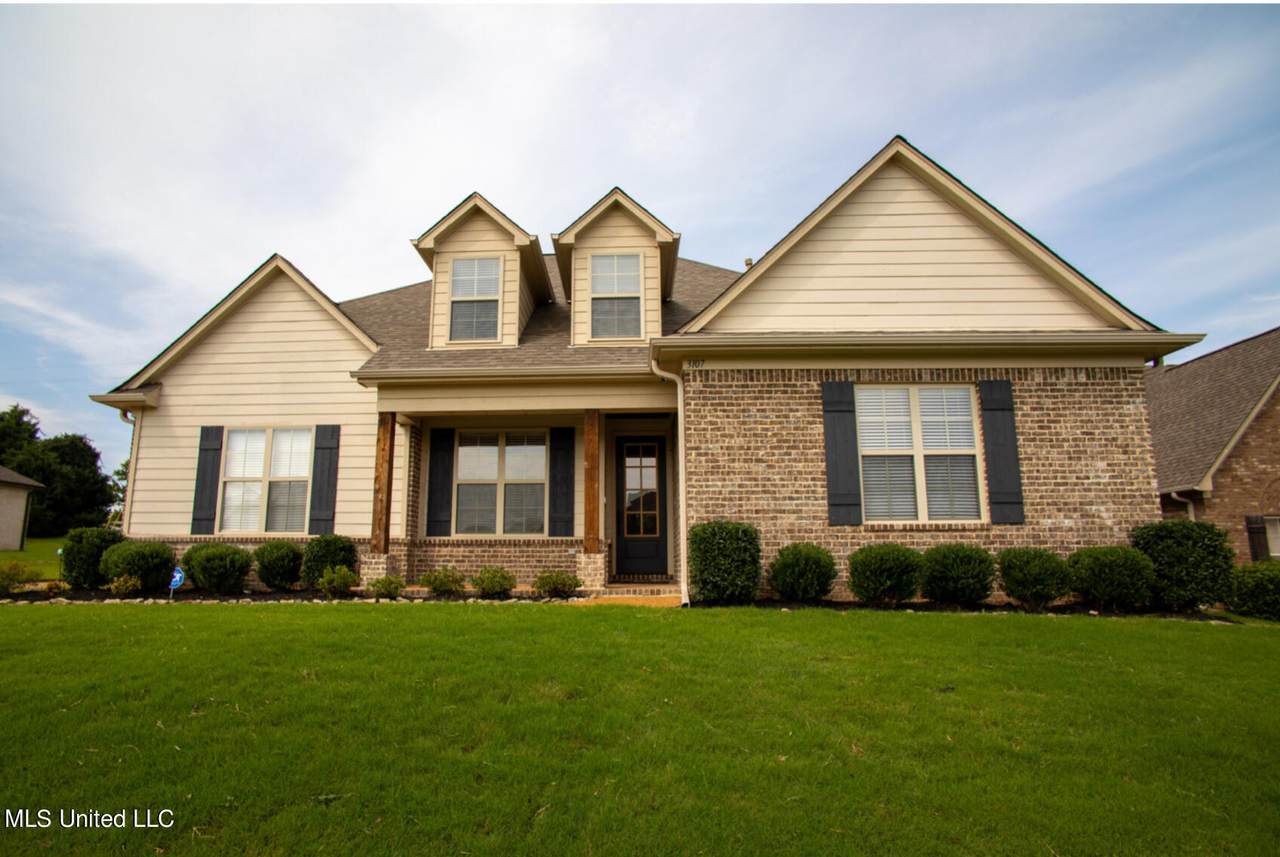 3107 Jefferson Loop - Photo 1