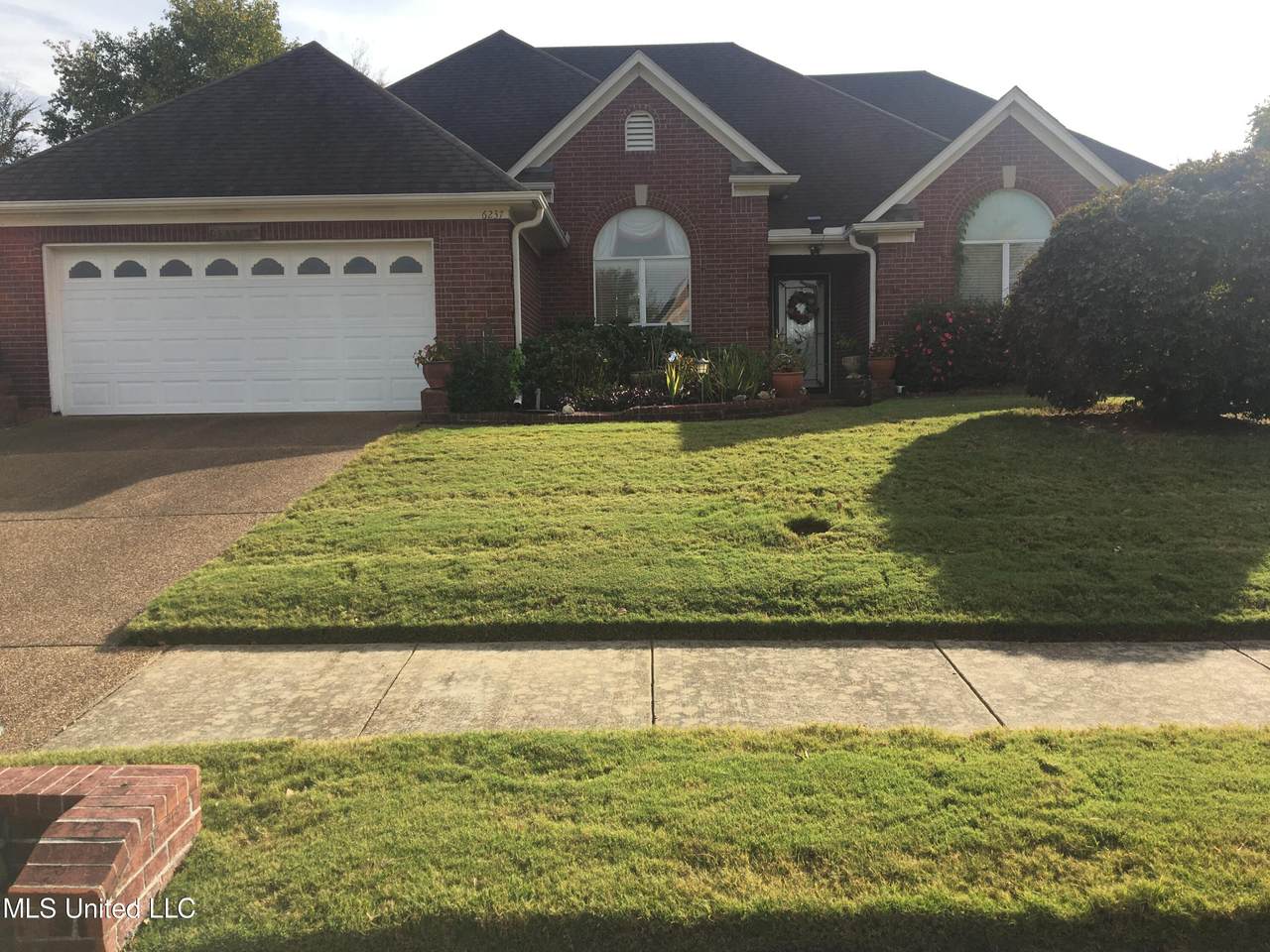 6237 Acree Lane - Photo 1