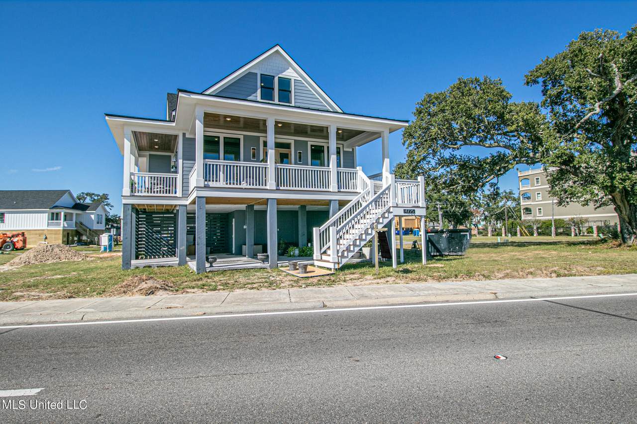 4725 Beach Boulevard - Photo 1