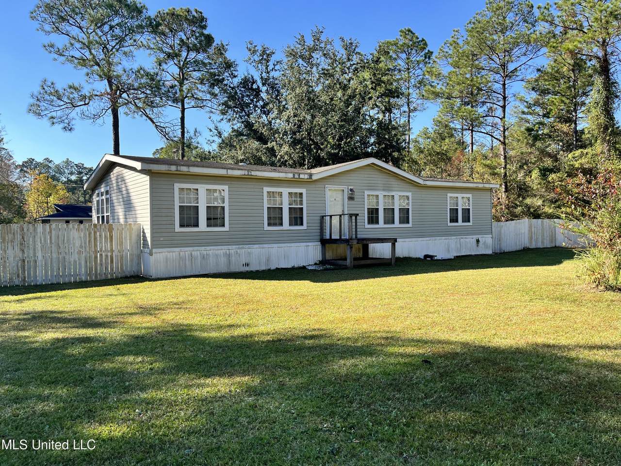 17621 Goff Farm Road - Photo 1