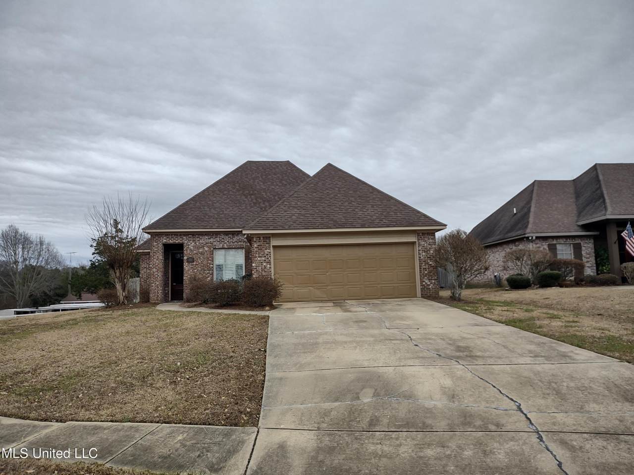 446 Ash Tree Lane - Photo 1