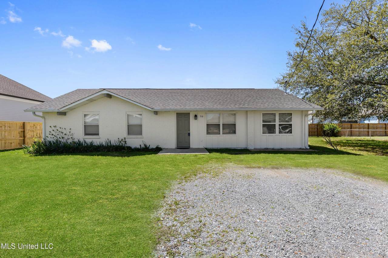 510 Genin Street - Photo 1