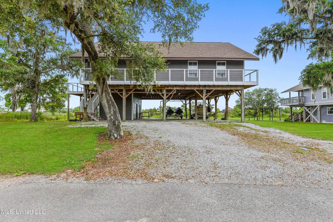 16156 Bali Road - Photo 1